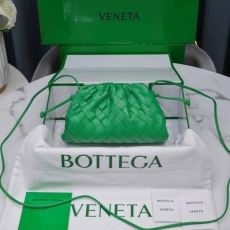 Bottega Veneta Pouch Clutch Bags